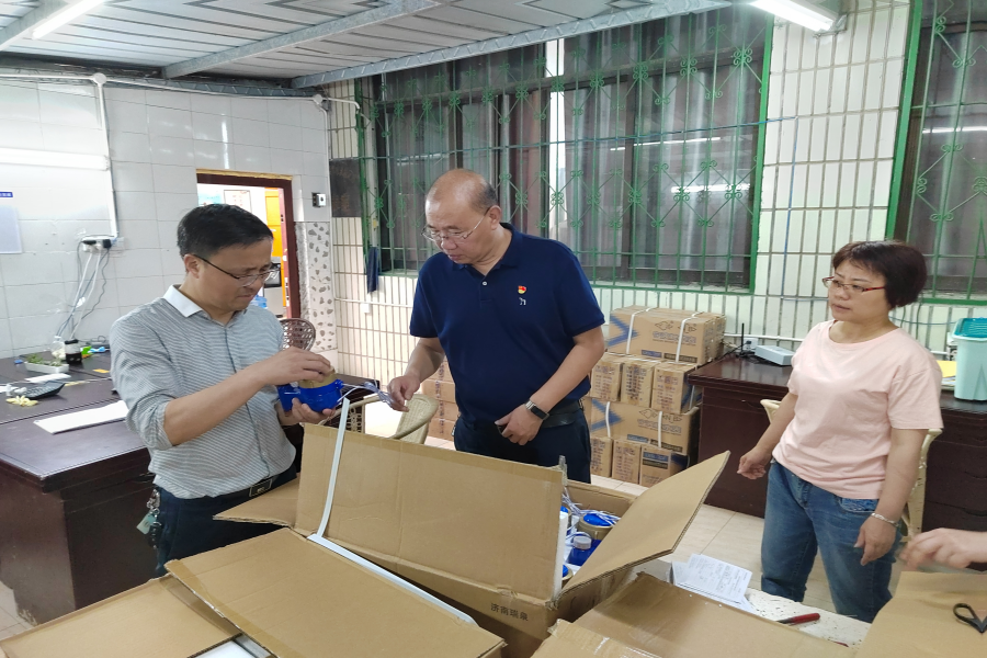 清源水務(wù)公司黨委書記、董事長周燕賓帶隊開展震后安全生產(chǎn)檢查
