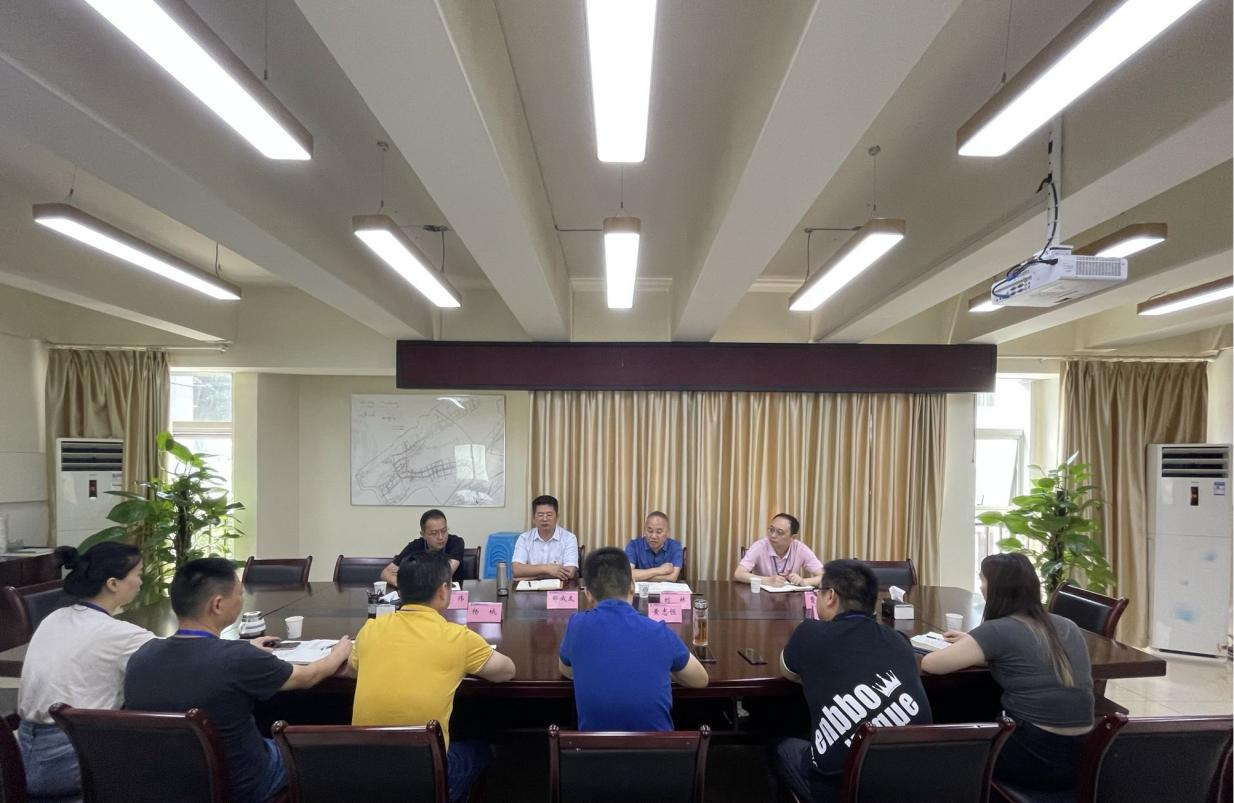 集團公司領導到臨港公司開展調(diào)研